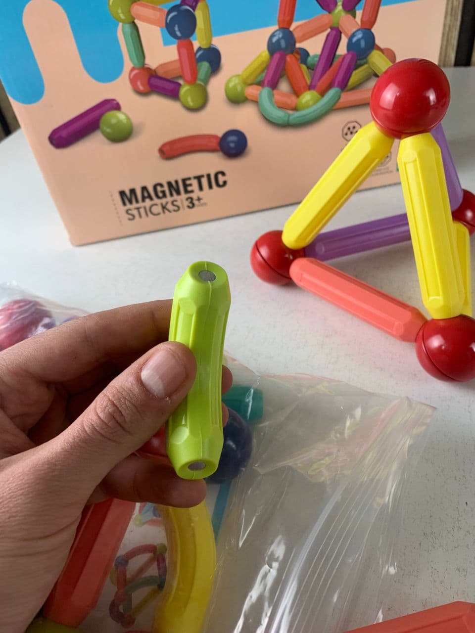 Blocs de Construction Magnétiques 42 pièces pour Enfants – لعبة تركيب القطع المغناطسية للأطفال - Jouet & Gaming - صورة حقيقية 10