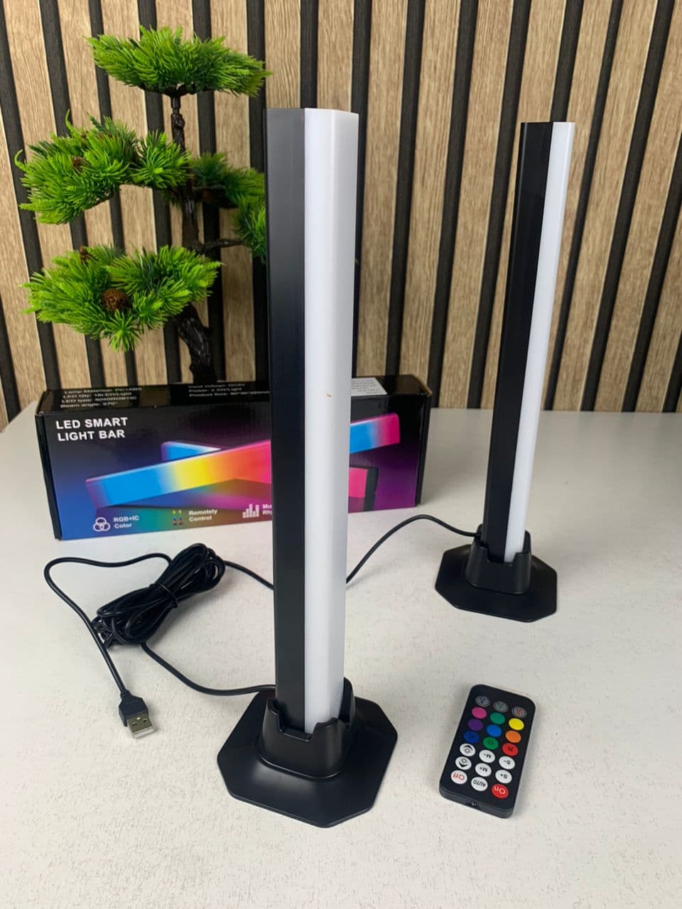 Desktop RGB Background Wall Atmosphere Lighting Bar 2pcs – اعمدة إضاءة لخلفية المكتب - Décoration - صورة حقيقية 3