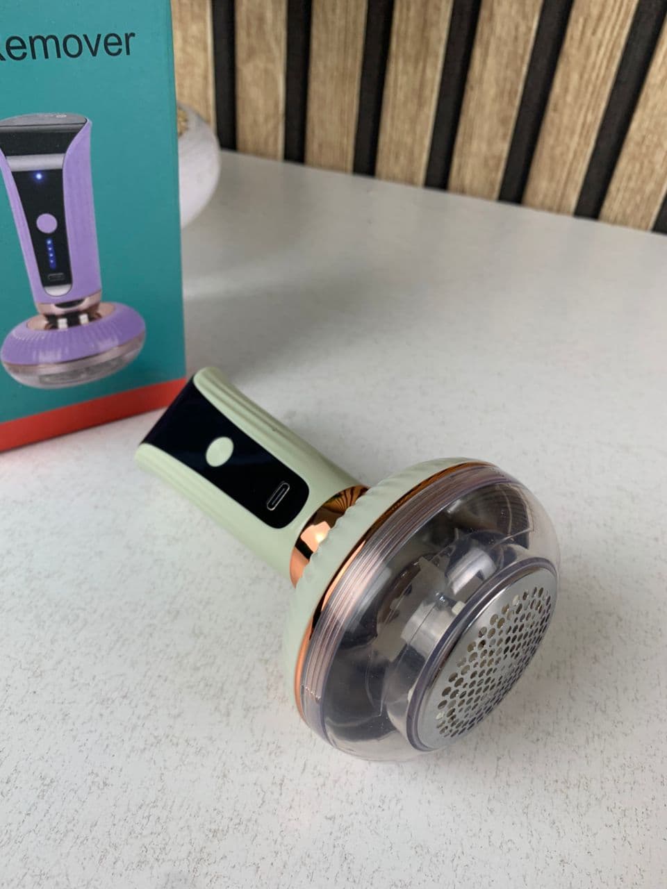 Appareil Rasoir Anti-peluches pour Vêtements Rechargeable Type-C – جهاز مزيل الوبر من الملابس - Électronique - صورة حقيقية 10