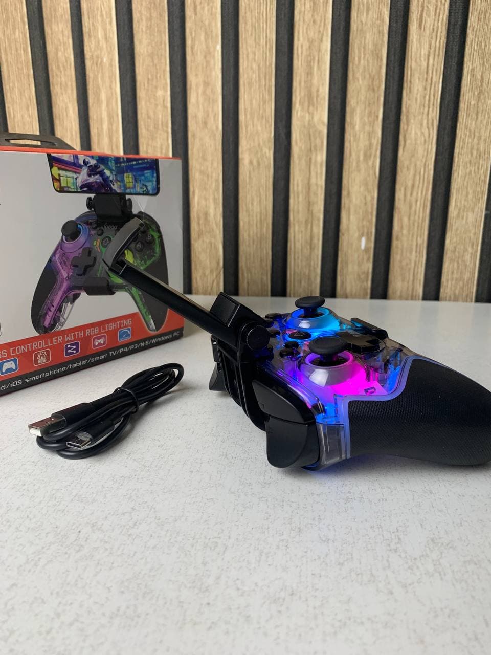 Manette de jeu sans fil IPEGA PG-9666TH avec poignets lumineux RGB - يد تحكم لاسلكية - Jouet & Gaming - صورة حقيقية 11