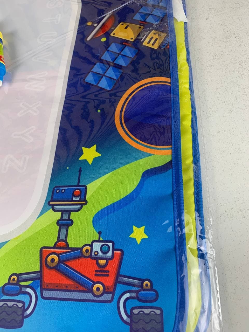 Tapis Water Canevas réutilisable et lavable pour enfants avec zone d'entraînement alphanumérique - بساط تلوين للأطفال - Jouet & Gaming - صورة حقيقية 16
