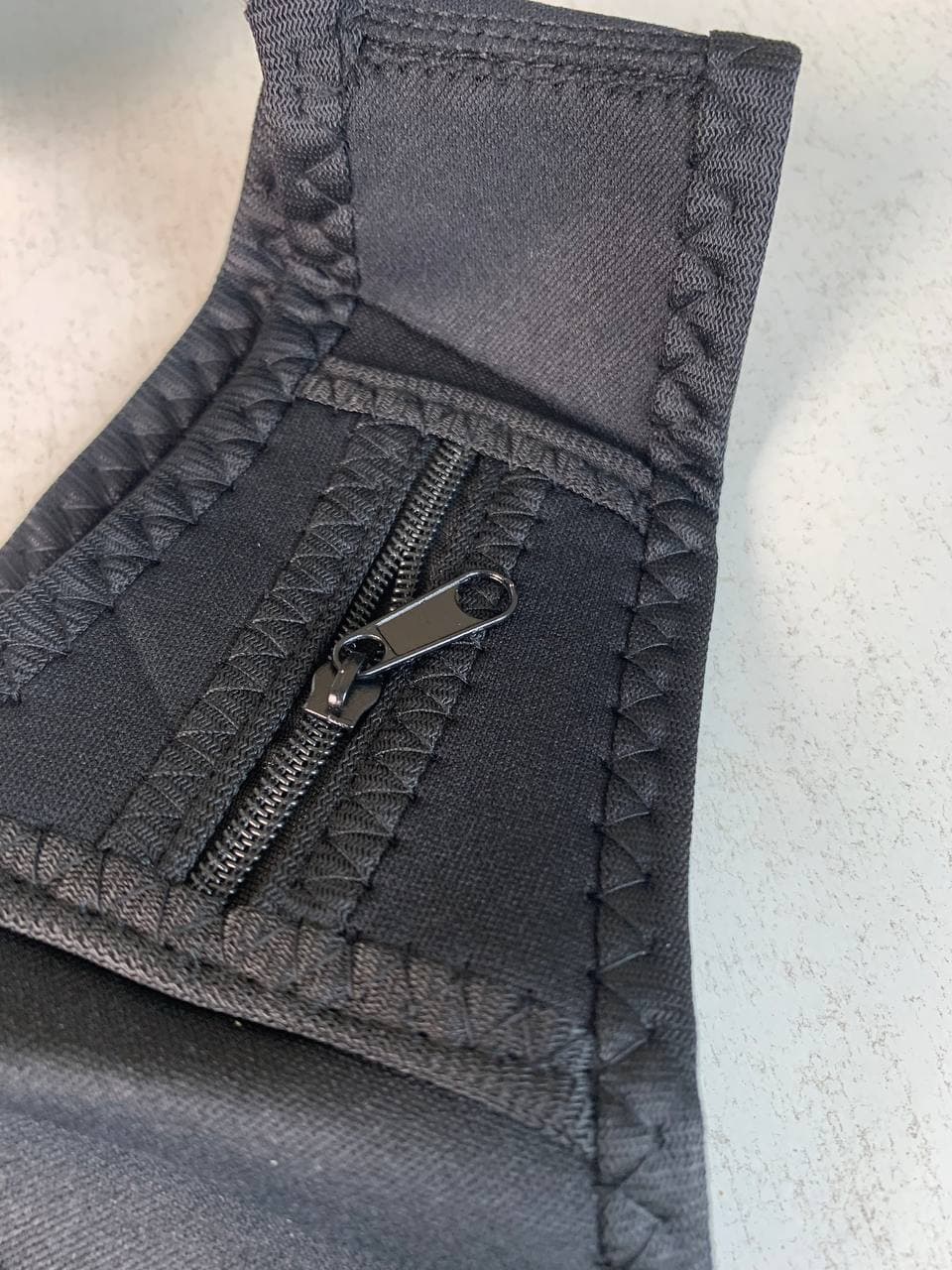 Gilet Support de téléphone pour sports unisex - سترة رياضية لحمل الهاتف للجنسين - Sport - صورة حقيقية 16