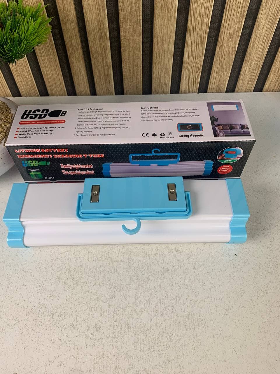 Lanterne de Camping 5-en-1 avec Power Bank MM 4000mAh - مصباح التخييم المغناطيسي متعدد المهام - Camping et Randonnée - صورة حقيقية 8