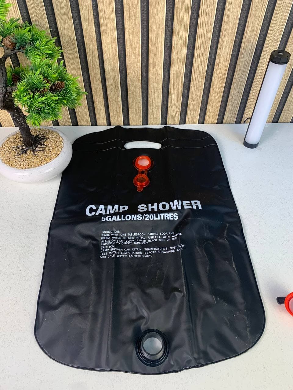 Sac de douche solaire avec pommeau de douche interchangeable 20L - حقيبة الاستحمام الشمسية المحمولة سعة 20 لتر - Camping et Randonnée - صورة حقيقية 8