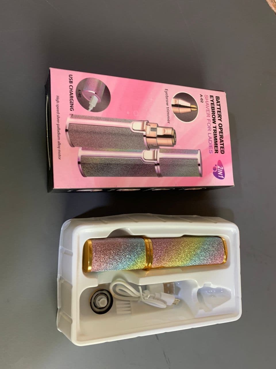 Rasoir électrique 2 en 1 pour femmes Rechargeable épilateur Facial sans douleur - Soins et Beauté - صورة حقيقية 11