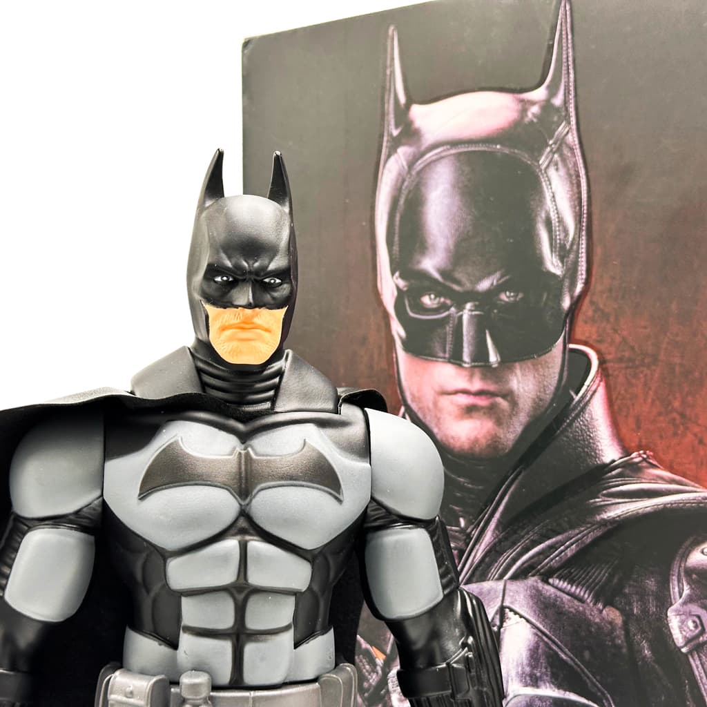 Figurine Géante Batman 30 cm en PVC Le Chevalier Noir à Collectionner — صورة 2