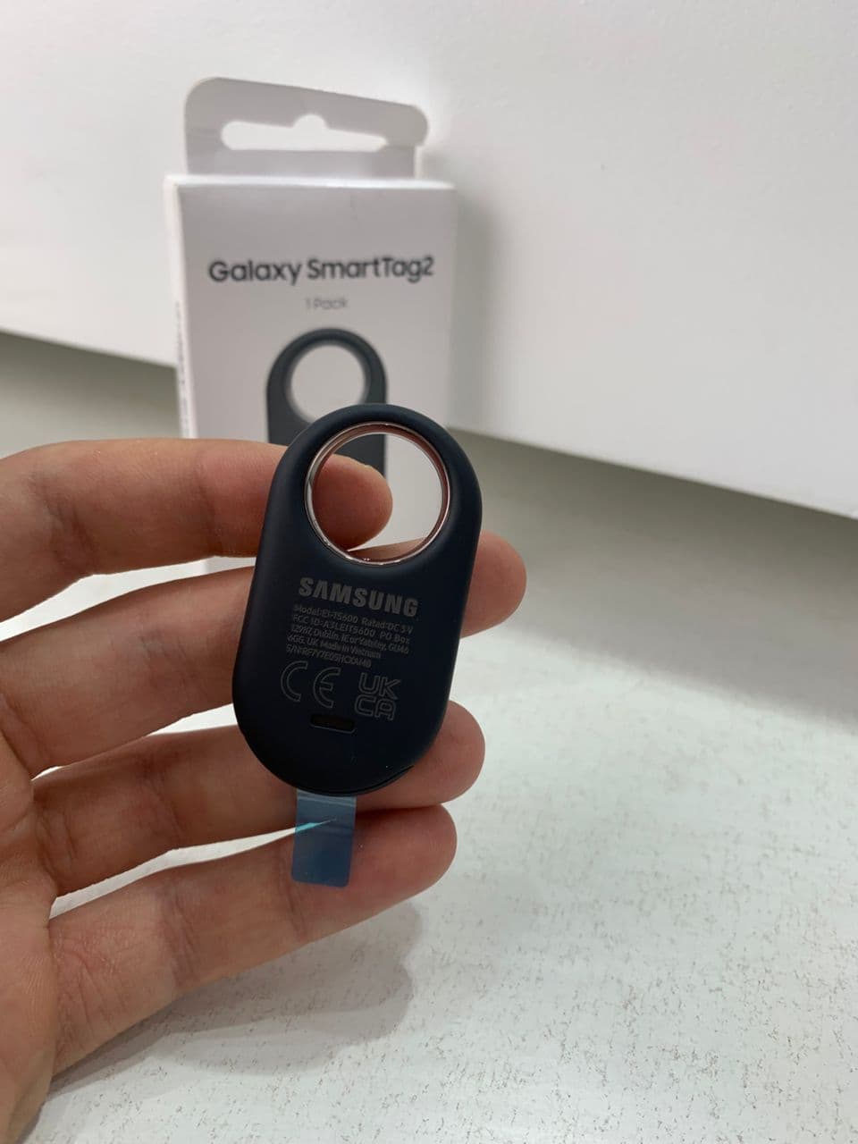Samsung Galaxy SmartTag2 (1 pièce) Localisateur Bluetooth avec mode intelligent – جهاز تحديد الموقع — صورة حقيقية 6