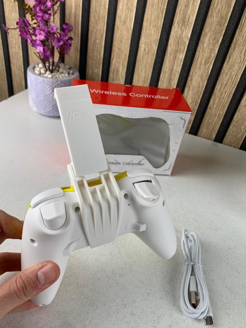 Manette de Jeu Sans Fil X6 Compatible P4,P3, Android, iOS, PC, Switch, TV Box – يد تحكم لاسلكية — صورة حقيقية 8