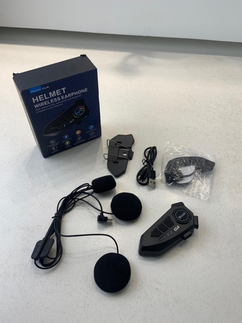 Microphone Casque Moto Sans Fil CL8 Bluetooth 5.3 avec Réduction Intelligente du Bruit – ميكروفون لاسلكي لسائقي الدراجات النارية — صورة حقيقية 7