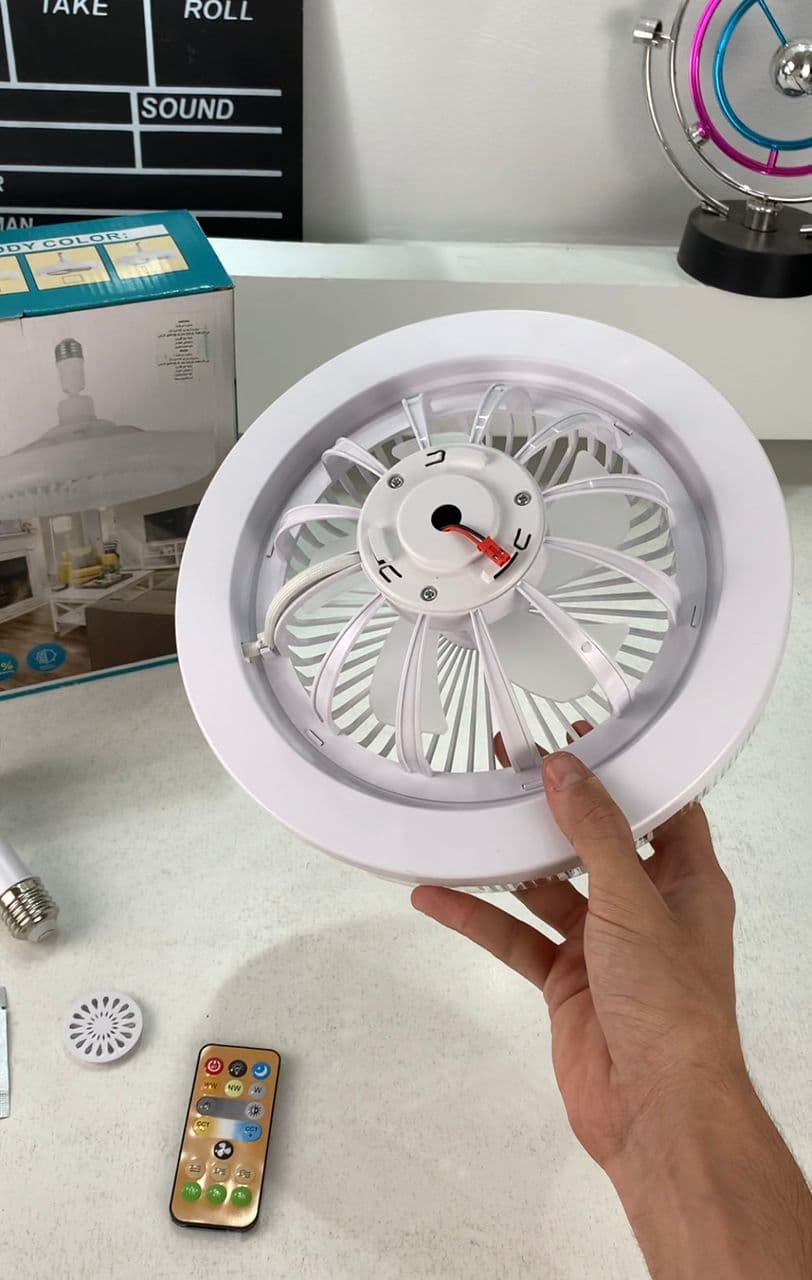 Lampe et Ventilateur de plafond silencieux avec télécommande 30W 220V — صورة حقيقية 8