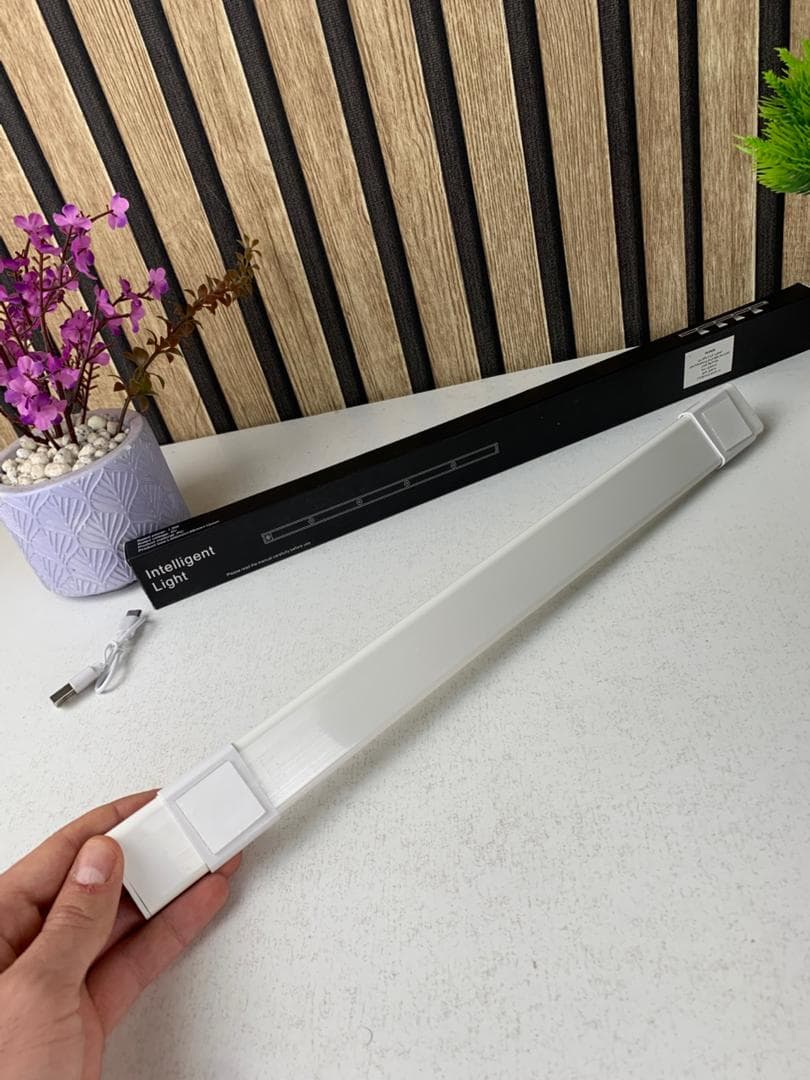 Lampe LED Rechargeable avec Détecteur De Mouvement Intérieur 3 Modes 40CM – مصباح مناطق ضيقة بعدة أوضاع — صورة حقيقية 9