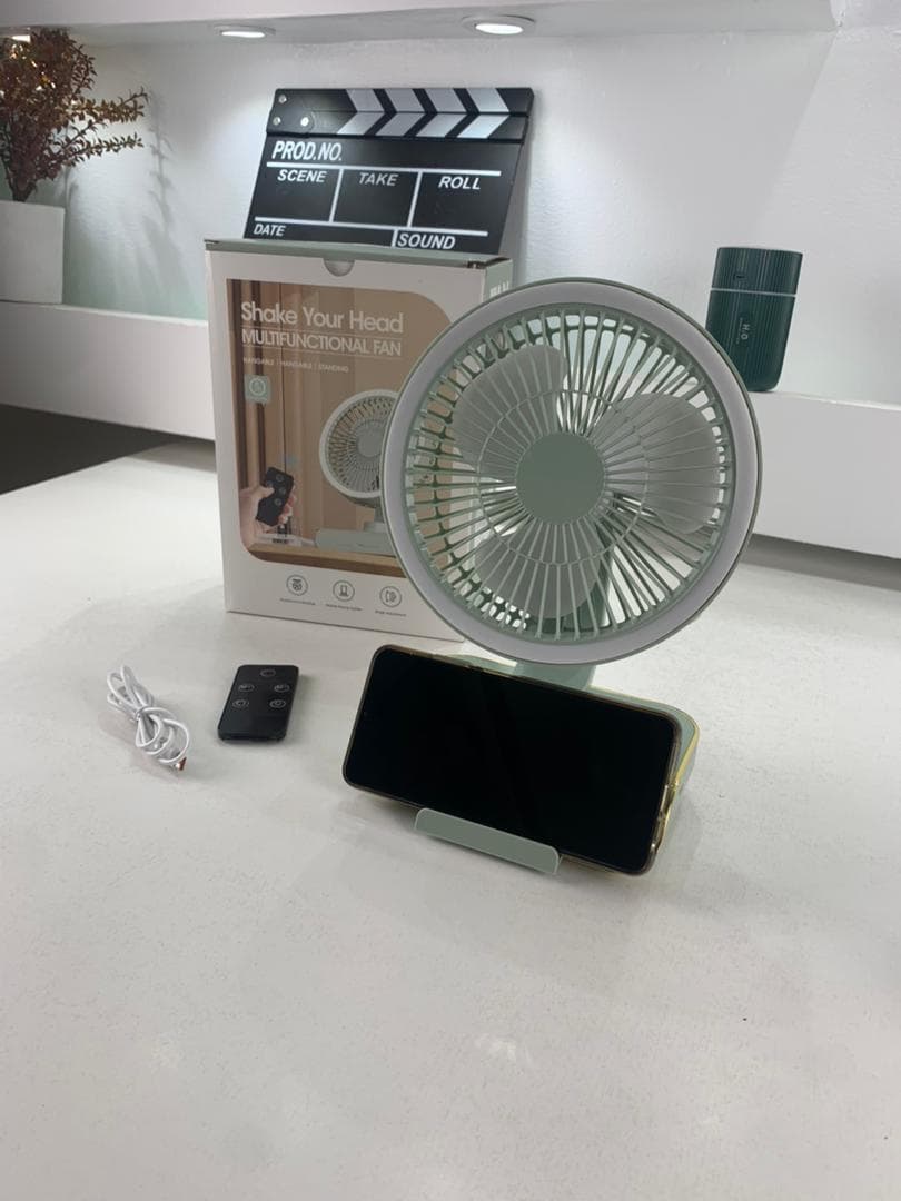 Ventilateur de Bureau Rechargeable Rotatif avec Lumière LED – مروحة مكتب قابلة للشحن — صورة حقيقية 8