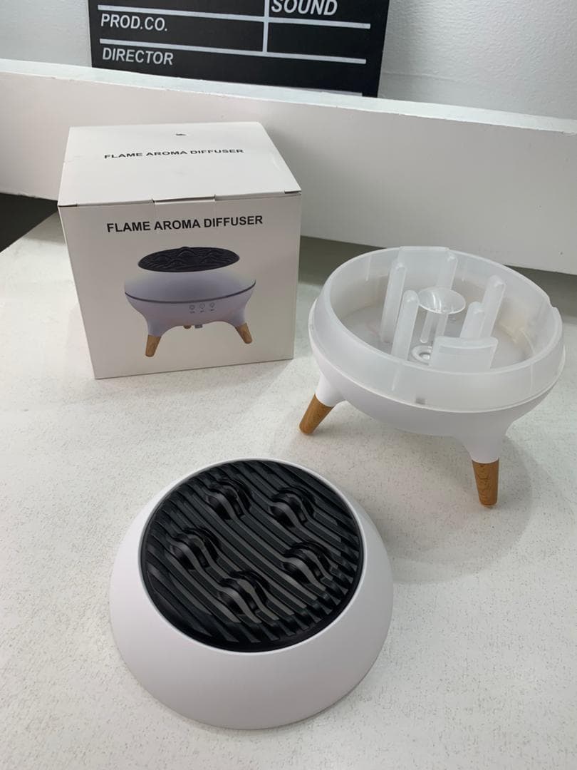 Diffuseur d’huiles essentielles ultrasonique 350 ml avec télécommande et lumières – جهاز تعطير الجو — صورة حقيقية 10