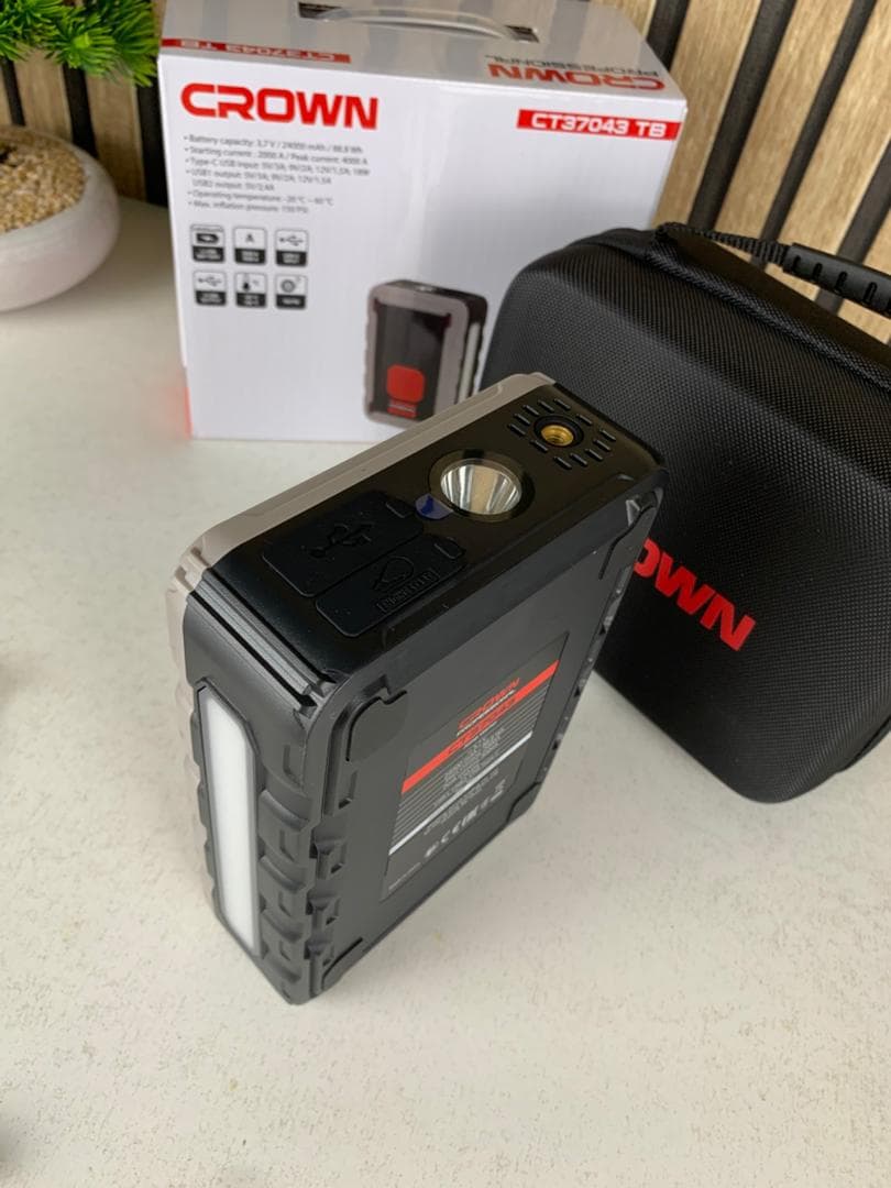 Compresseur De Voiture Avec Booster Batterie 24000mAh CROWN CT37043TB — صورة حقيقية 7