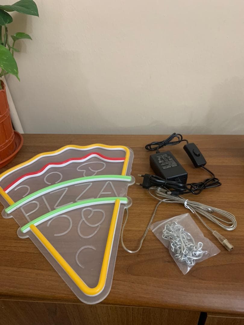 Signe Néon Led Pizza Pour Décoration De Restaurant — صورة حقيقية 7
