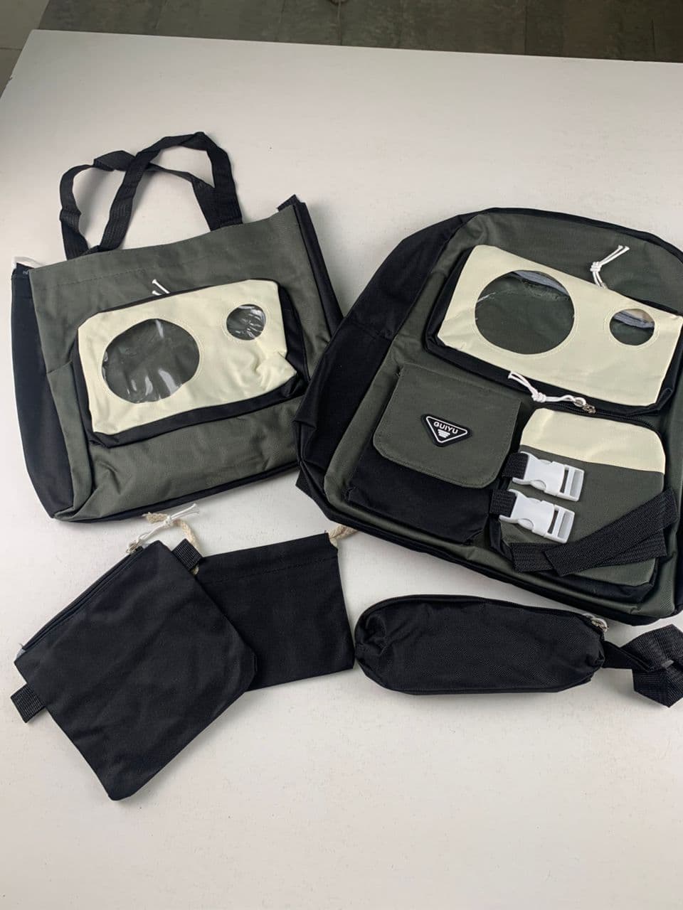 Ensemble de sacs d’école Kawai pour adolescents 5Pcs Guiyu V2 Noir et Gris– محفظة 5 قطع كاواي أسود ورمادي — صورة حقيقية 6