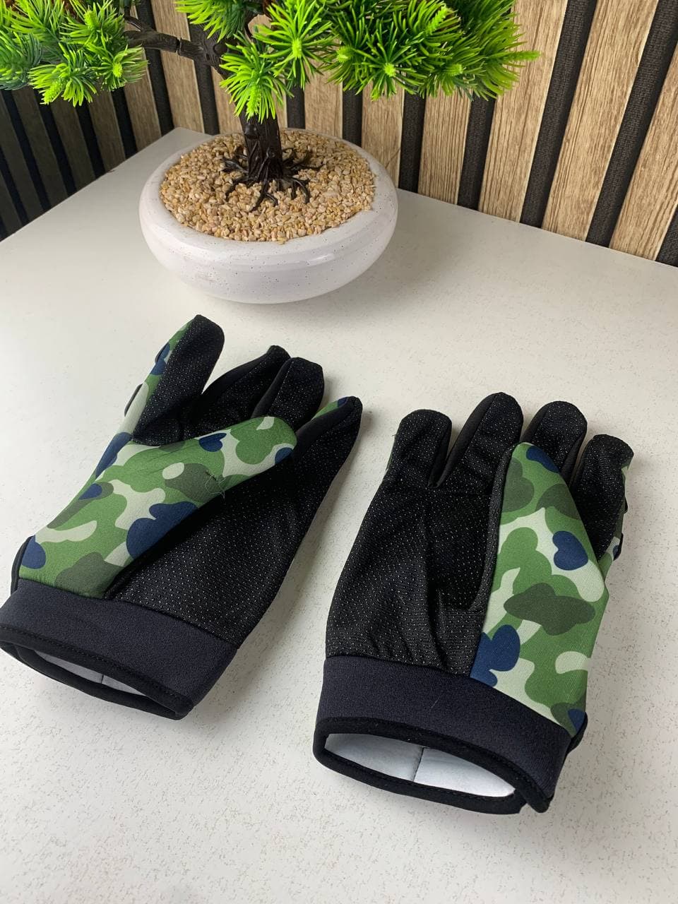 Gants de Moto Respirants Pro Biker à Doigts Longs V2 – قفازات إحترافية للدرجات النارية — صورة حقيقية 8