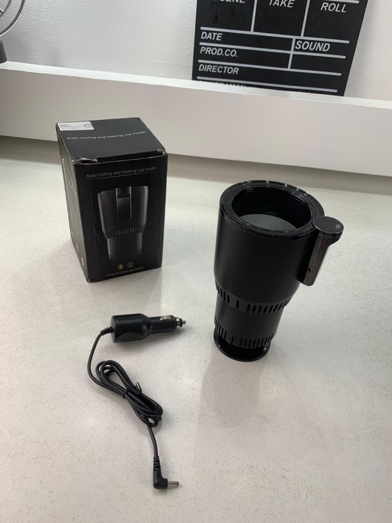 Chauffe-gobelet et refroidisseur de Tasse 2en1 pour Voiture – جهاز تسخين وتبريد المشروبات — صورة حقيقية 8