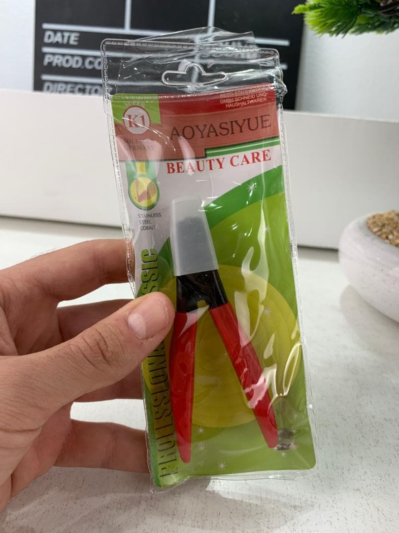Coupe-ongles courbés en acier inoxydable pour ongles épais – مقص أظافر بتصميم منحني للأظافر السميكة — صورة حقيقية 11