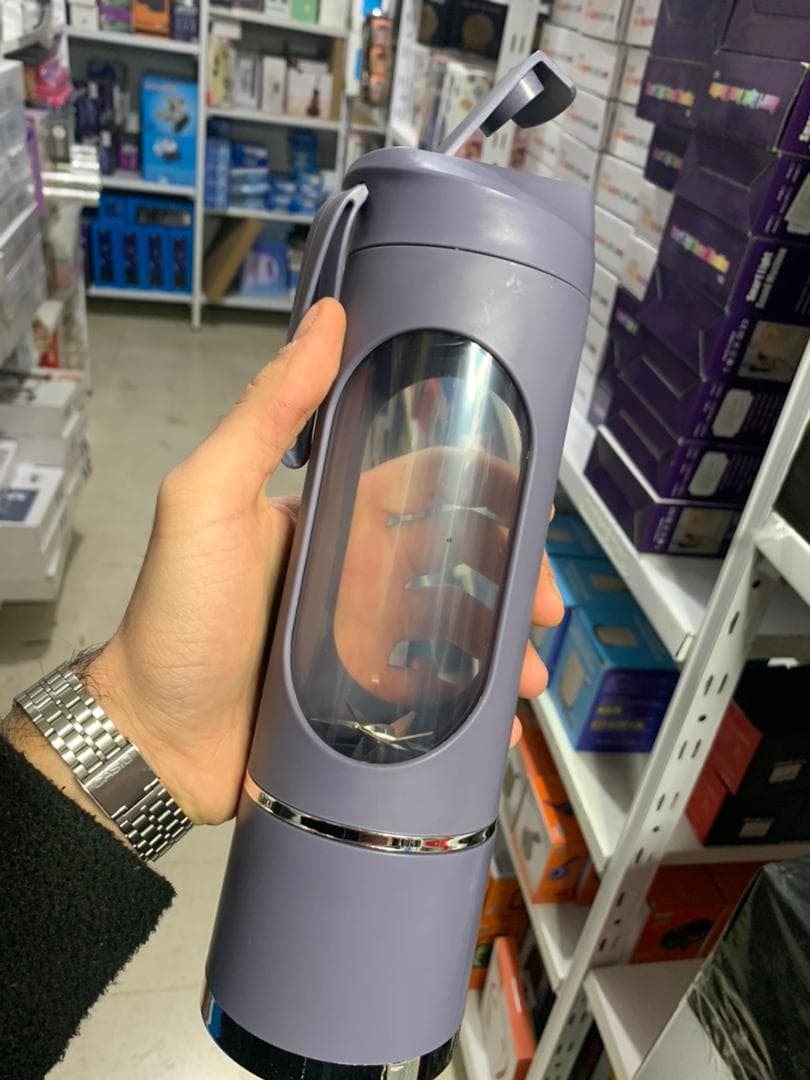 Blender à jus portables rechargeable, tasses de presse-agrumes multifonctionnelles — صورة حقيقية 7