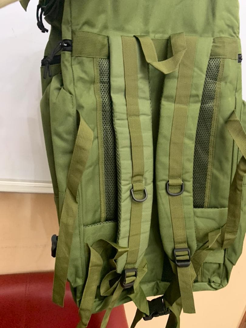 Sac à dos de randonnée tactique NARCO 80L SDM06 — صورة حقيقية 10