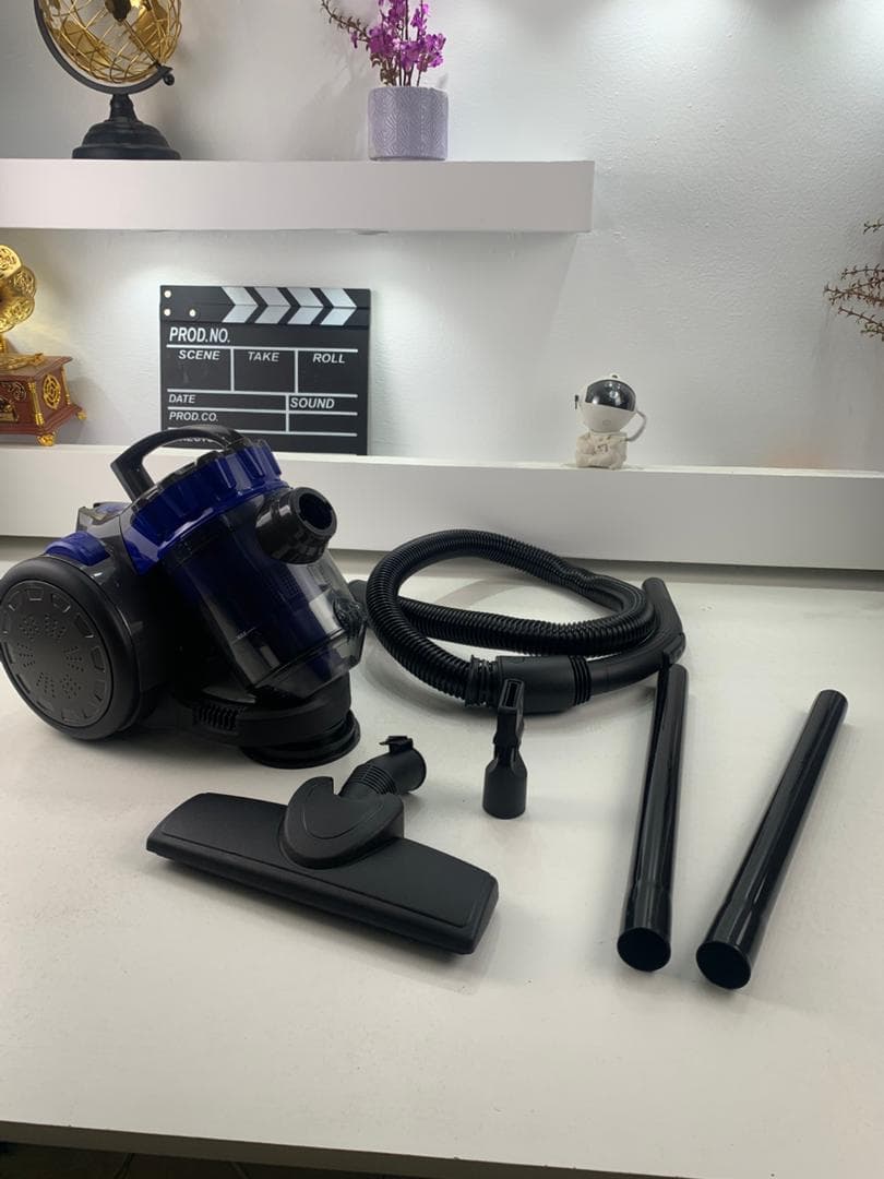 KitchenLab Aspirateur Sans Sac 4en1 Multi-Cyclonique 1400W – مكنسة كهربائية — صورة حقيقية 4