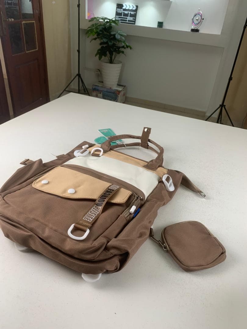 Ensemble de sacs d’école Kawai pour Enfants 2Pcs Avec Pochette Marron – محفظة 2 قطع كاواي مع محفظة صغيرة بني — صورة حقيقية 2