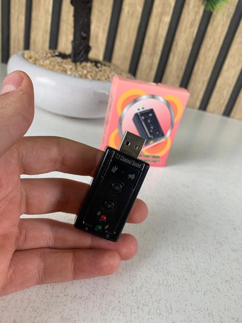 Adaptateur De Carte Son USB À 3D Audio Virtual 7,1 Channel — صورة حقيقية 6