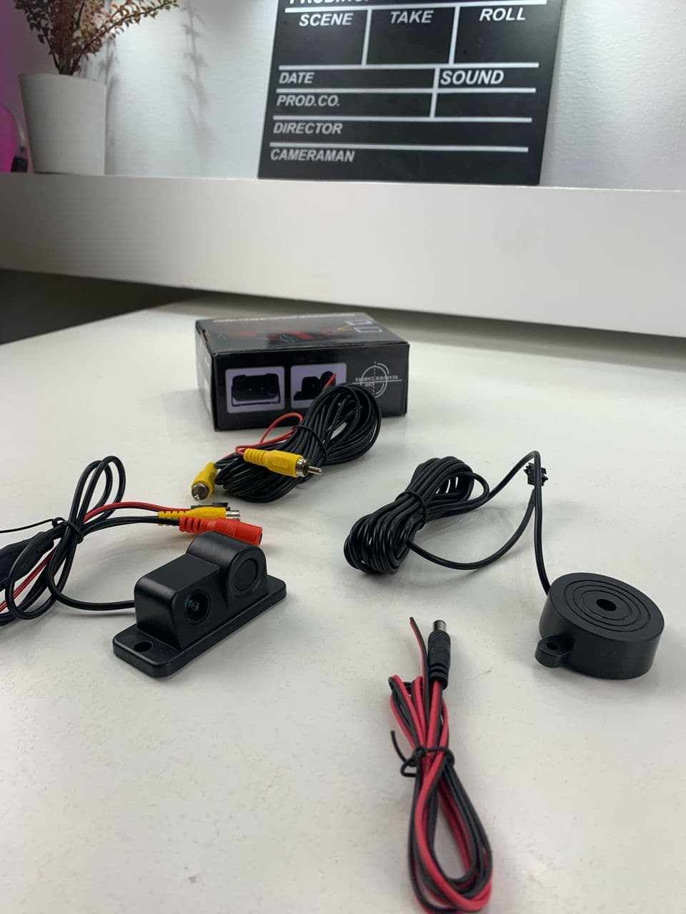Kit de caméra de recule avec capteur de de stationnement – كاميرة خلفية مع رادار خلفي — صورة حقيقية 5