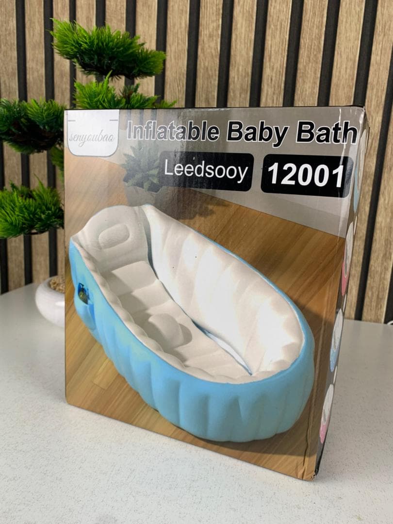 Baignoire gonflable pour bébé antidérapante avec poche latéral – حوض الاستحمام قابل للنفخ للأطفال — صورة حقيقية 8