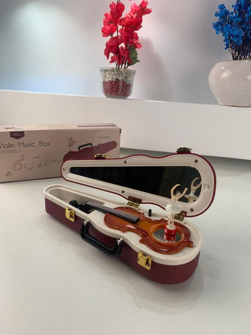 Boîte à Musique Vintage avec Déesse Rotative et Mécanisme de Violon – صندوق موسيقى مع آلية كمان — صورة حقيقية 10