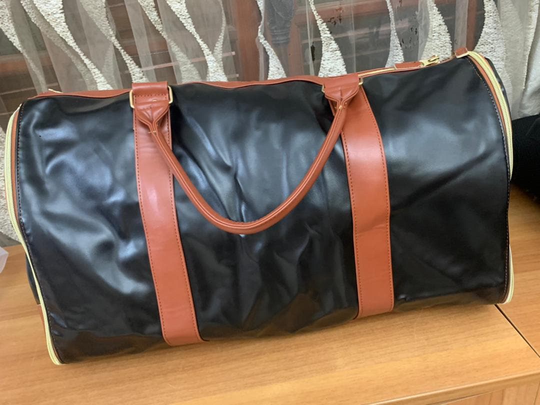 Sac de voyage tendance en PU Grand Capacité et Pliable — صورة حقيقية 14