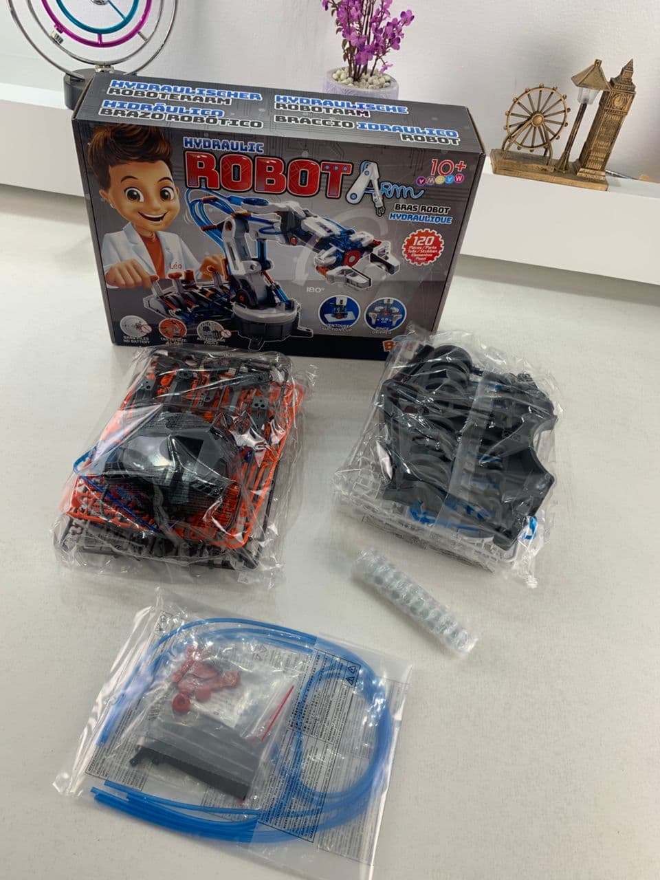 Buki Bras Robot Hydraulique Jeu éducatif pour Enfants – لعبة اليد الهيدروليكية للأطفال — صورة حقيقية 7