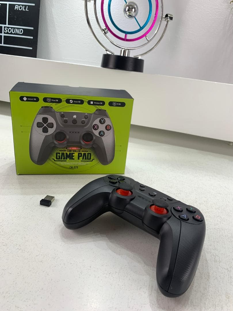 Manette de jeu sans fil 2.4G Compatible avec Android TV Box, Steam, PC, TVBOX, PS3 – يد تحكم لاسلكية — صورة حقيقية 9