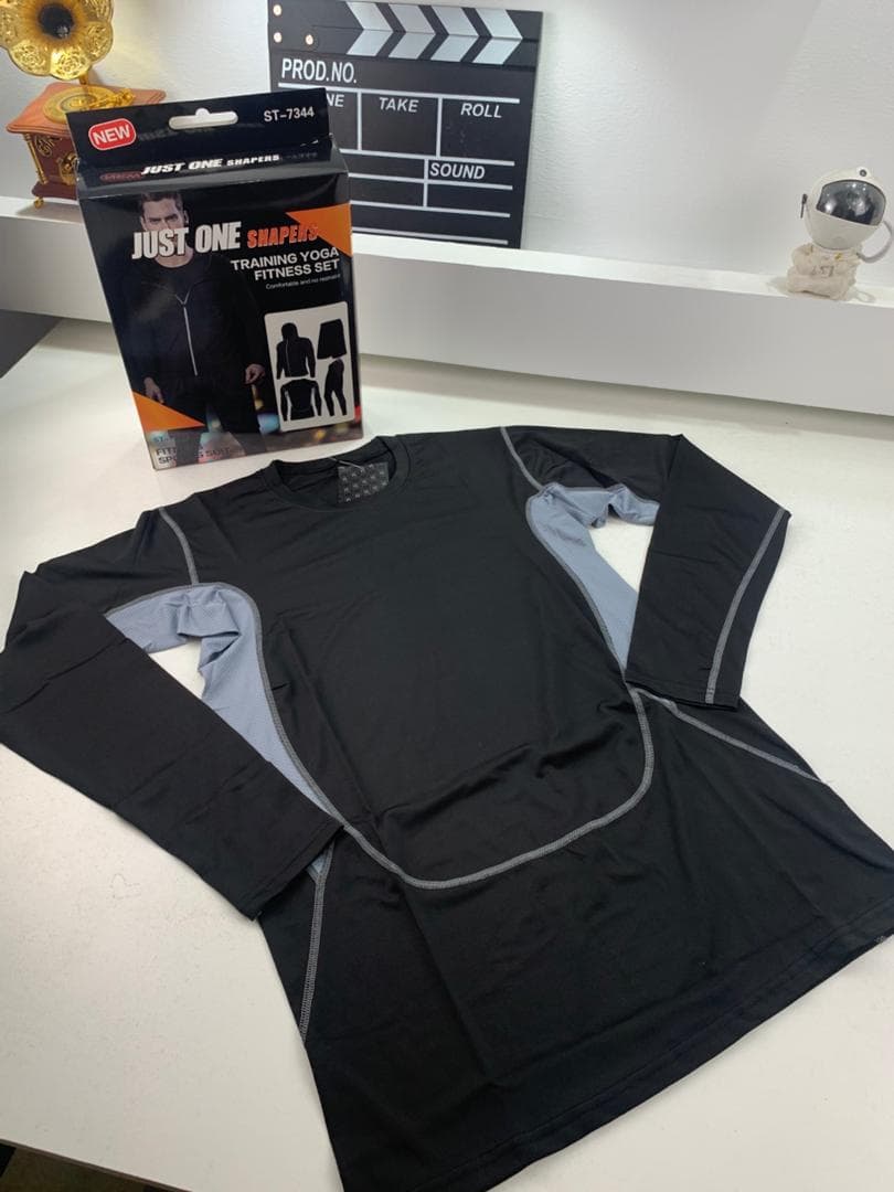 Ensemble de sport 4 pièces Just One pour homme – طقم اللباس الرياضي — صورة حقيقية 6