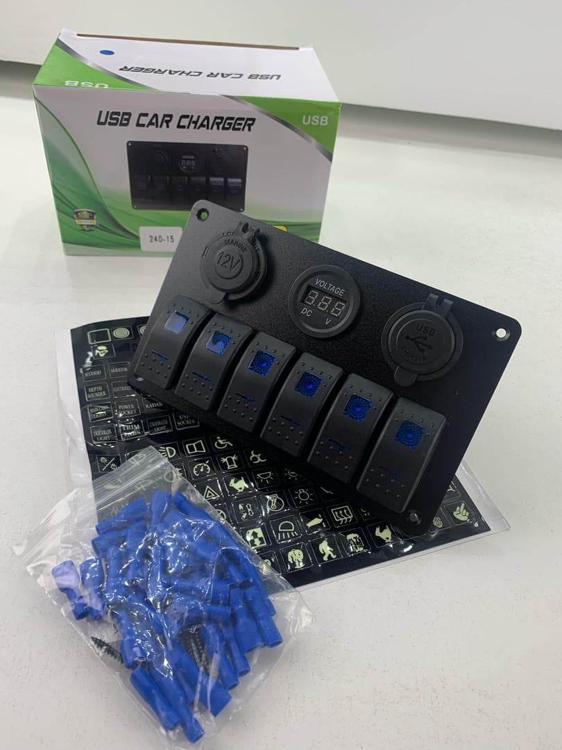 Panneau de commande 12 V pour Bateau avec Affichage de Voltage – لوحة تحكم — صورة حقيقية 7