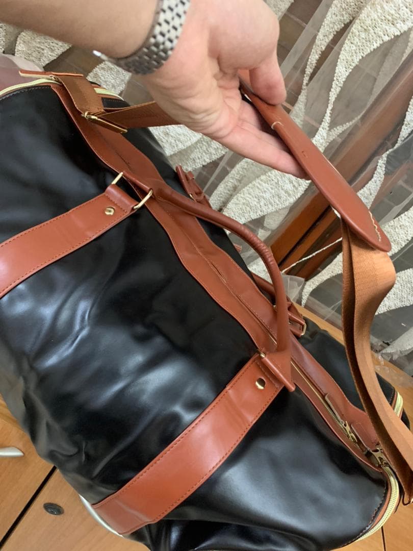 Sac de voyage tendance en PU Grand Capacité et Pliable — صورة حقيقية 15