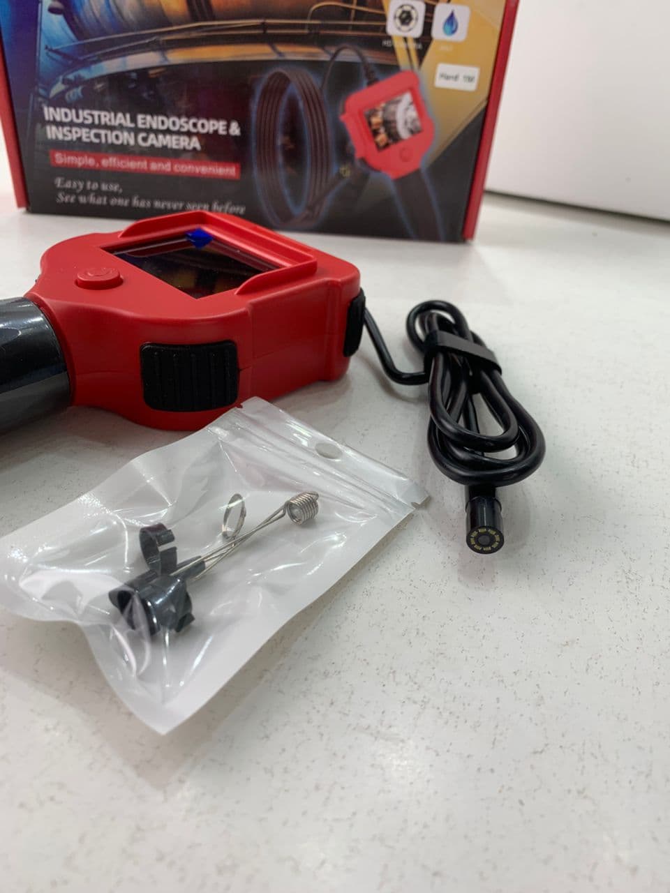 Caméra d’inspection endoscope industrielle avec écran LCD – كاميرة للأمكان الضيقة مع شاشة — صورة حقيقية 9