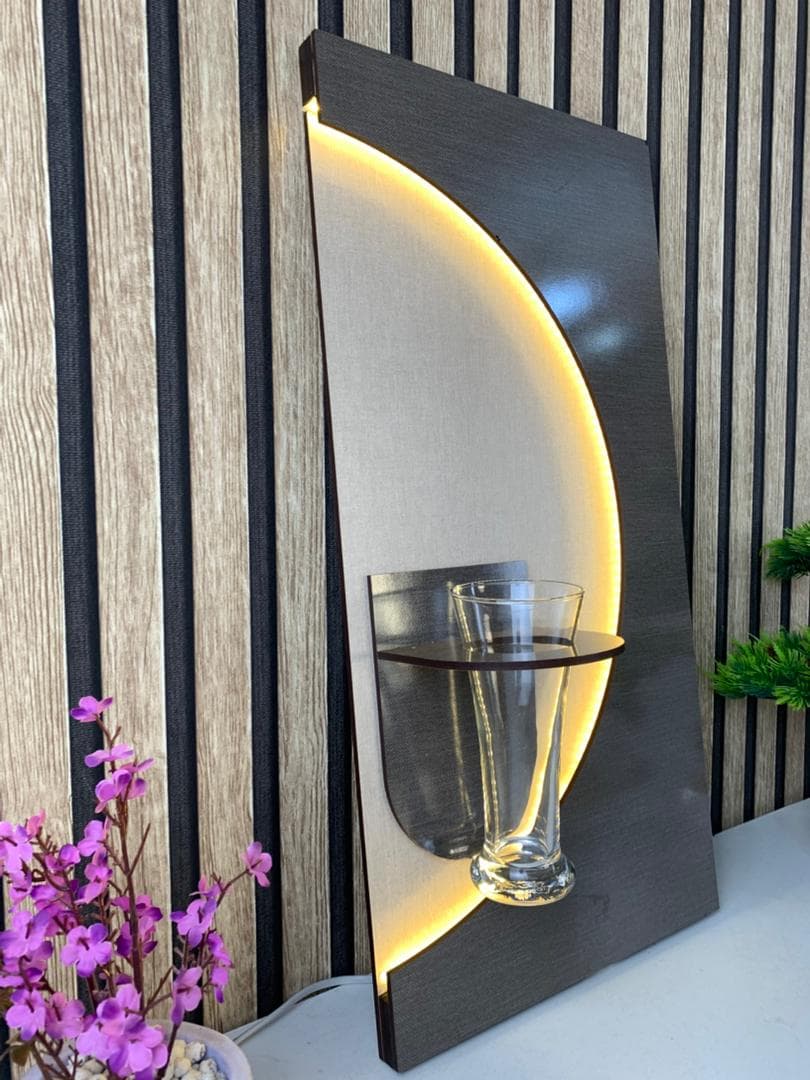 Panneau Mural Décoratif avec Éclairage LED Design Moderne en Bois V4 — صورة حقيقية 5