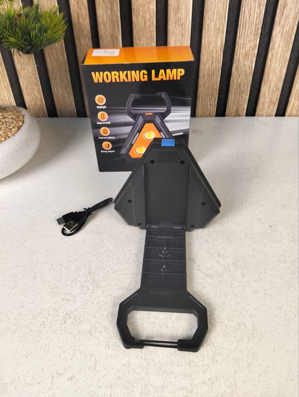 Lampe de Travail Portable pour Multi-usages Base Magnétique Rechargeable USB - مصباح محمول متعدد الوظائف بقاعدة مغناطيسية - Accessoires Auto/Moto - صورة حقيقية 15
