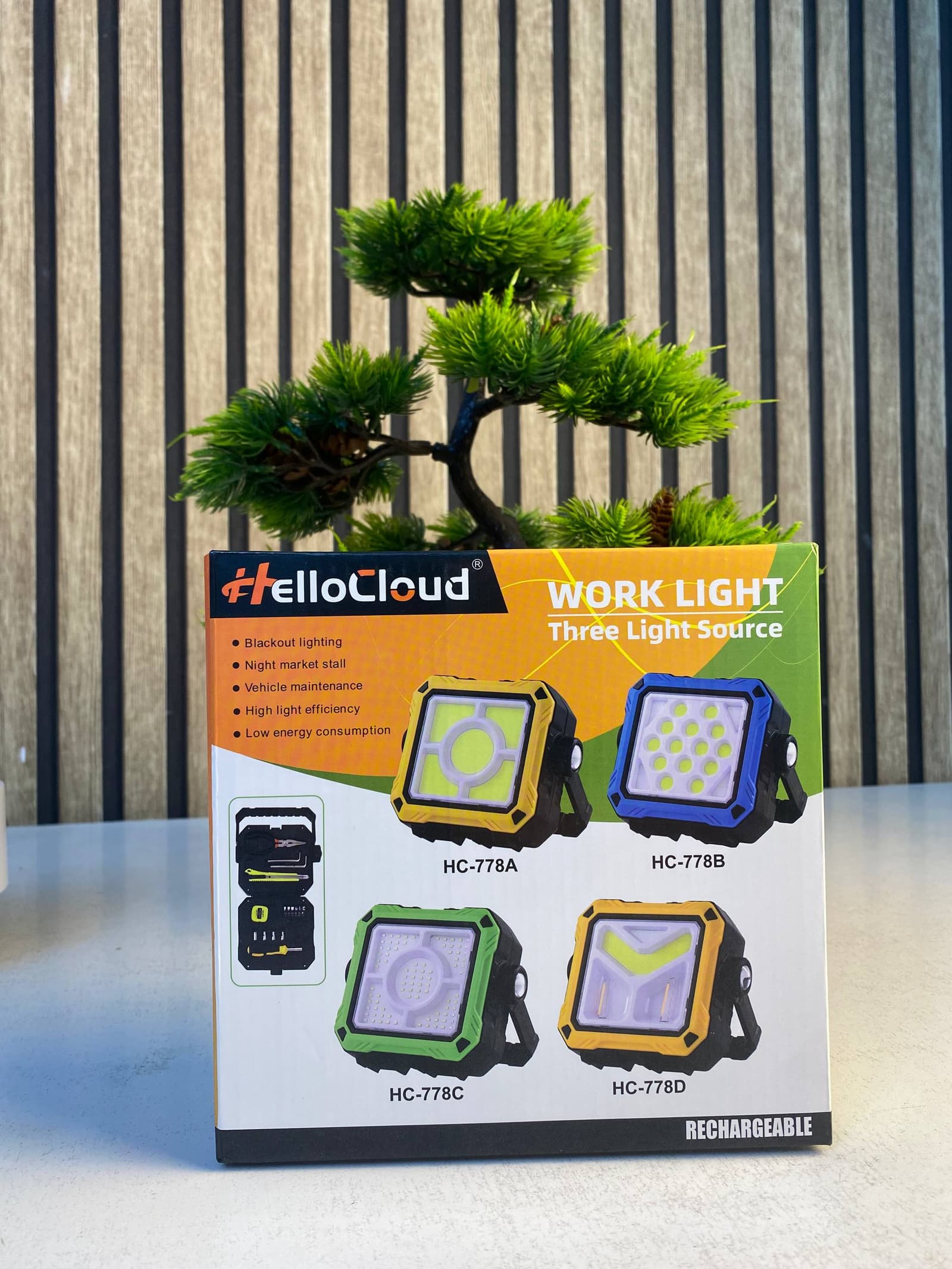 Lanterne de Camping LED Solaire et Rechargeable USB 40 LED + 2 COB - مصباح وكيشاف تخييم يدوي يعمل بالطاقة الشمسية بـ 4 وضعيات إضاءة - Outillage et Bricolage - صورة حقيقية 10