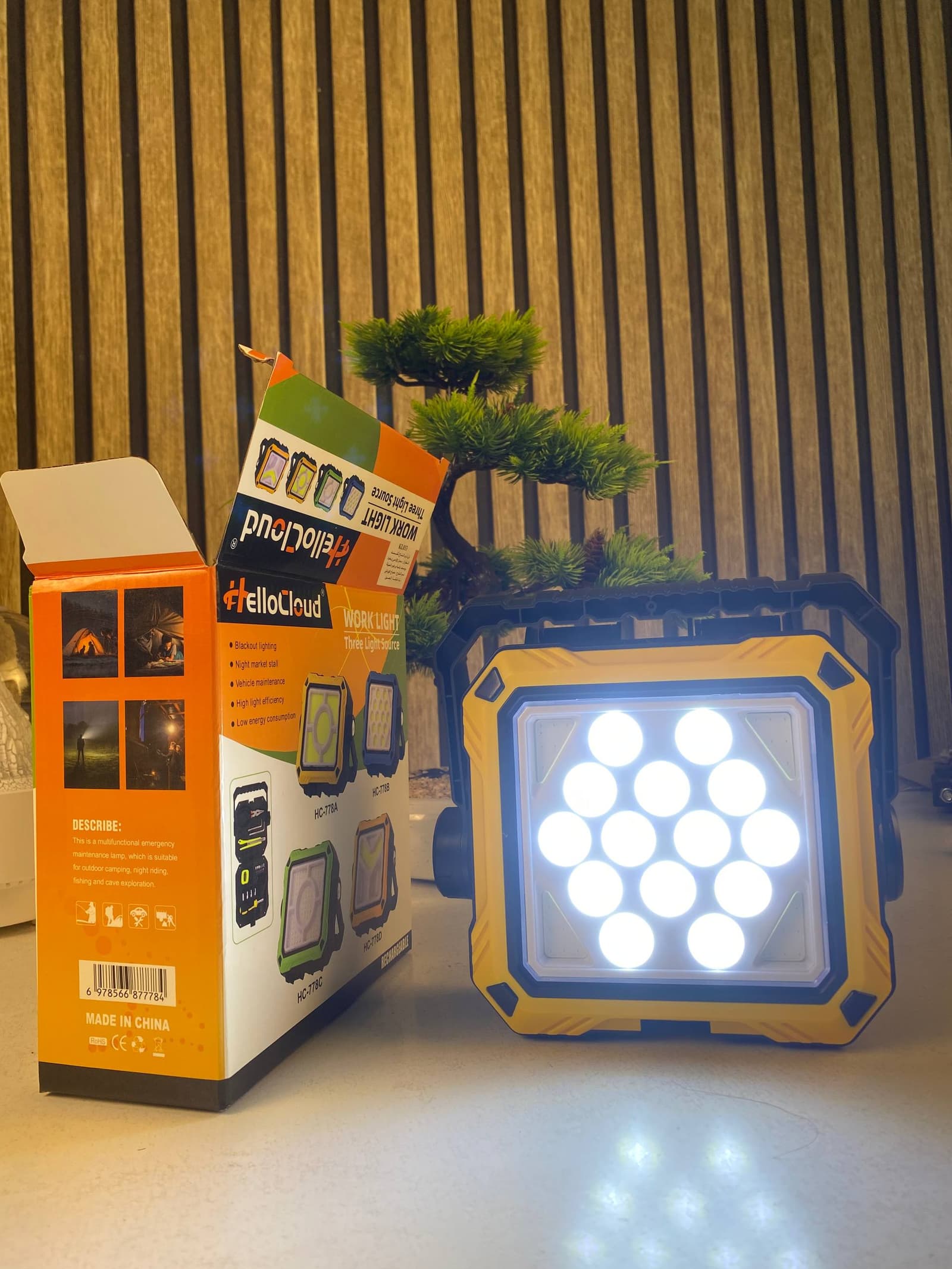 Lanterne de Camping LED Solaire et Rechargeable USB 40 LED + 2 COB - مصباح وكيشاف تخييم يدوي يعمل بالطاقة الشمسية بـ 4 وضعيات إضاءة - Outillage et Bricolage - صورة حقيقية 12