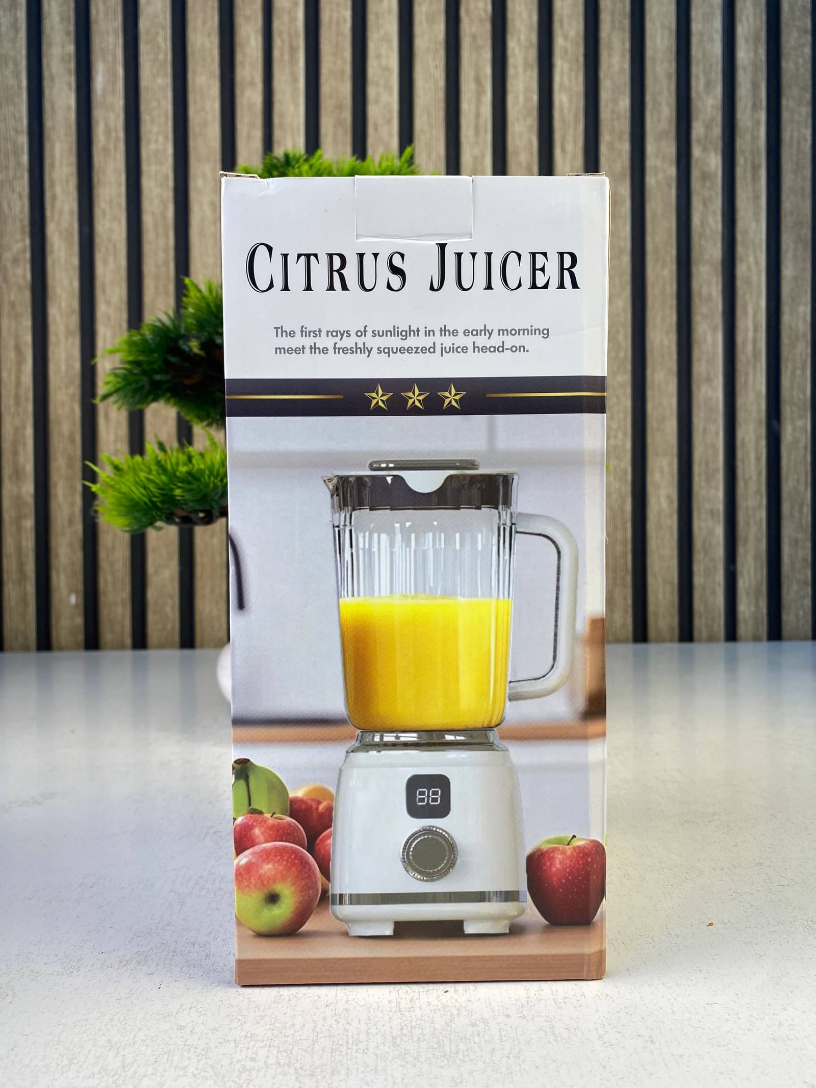 Extracteur de Jus Portable et Mélangeur Électrique Ultra-Léger et Facile à Nettoyer - عصّارة فواكه وخضروات محمولة بمحرك عالي السرعة - Cuisine - صورة حقيقية 12