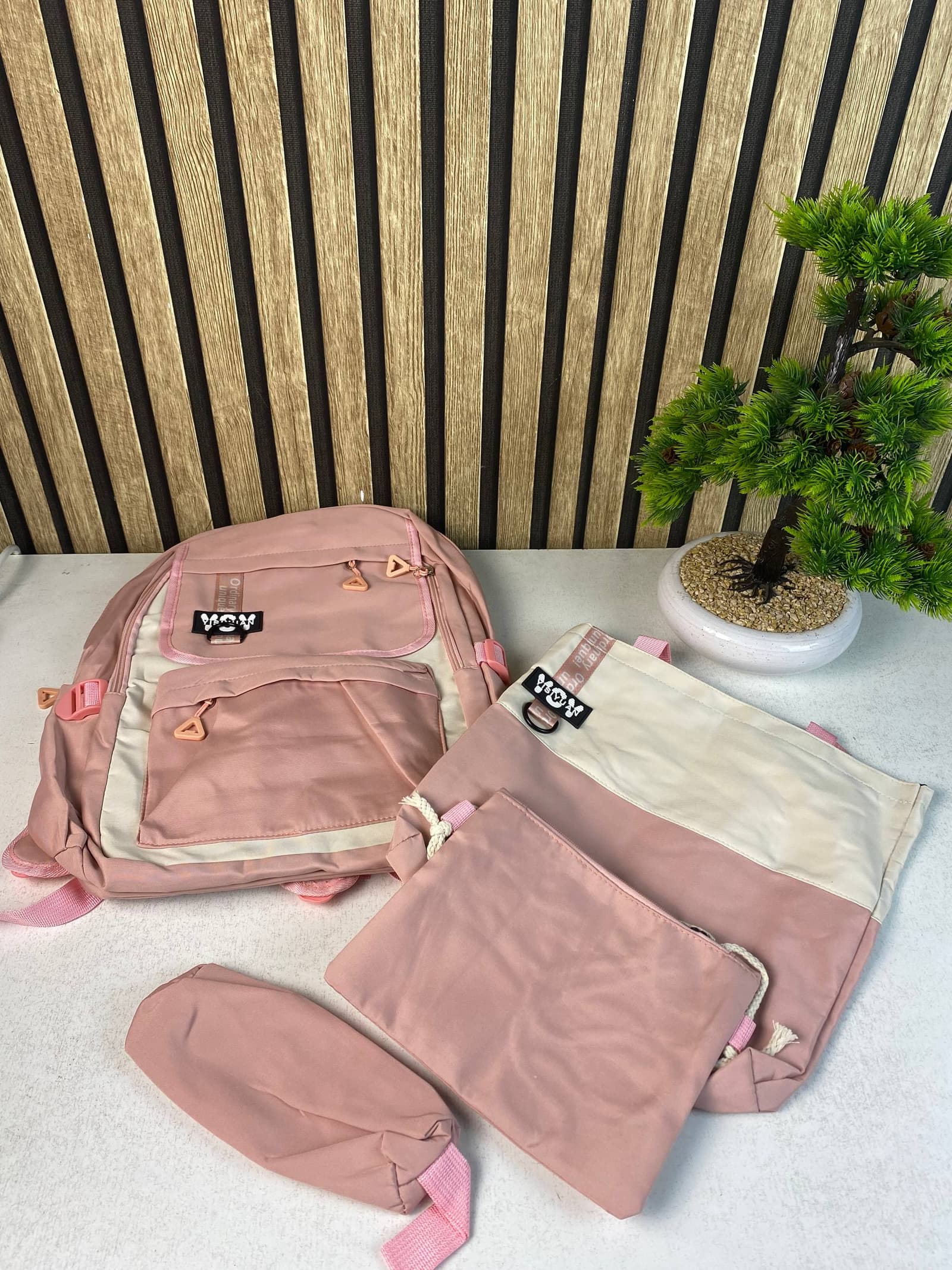 Sac à Dos Multifonctionnel Kawaii Grand Volume Imperméable et Résistant 4Pcs Rose SACKDS12RS - حقيبة ظهر بعدة قطع بتصميم كاوايي - Sac à dos et Mode - صورة حقيقية 4