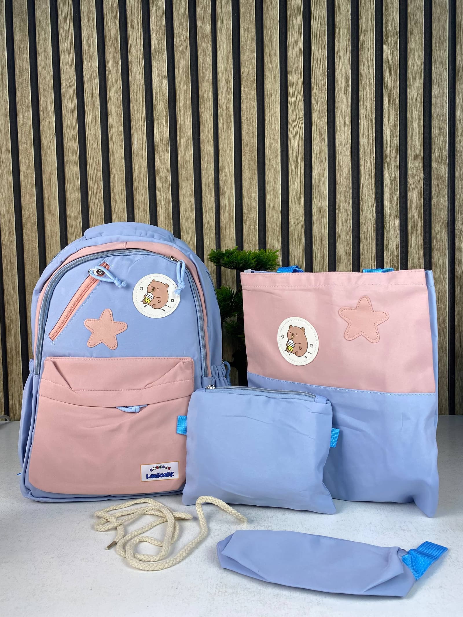 Sac à Dos Multifonctionnel Kawaii Grand Volume Imperméable et Résistant 4Pcs Bleu et Rose SACKDS02BRS - حقيبة ظهر بعدة قطع بتصميم كاوايي - Sac à dos et Mode - صورة حقيقية 4