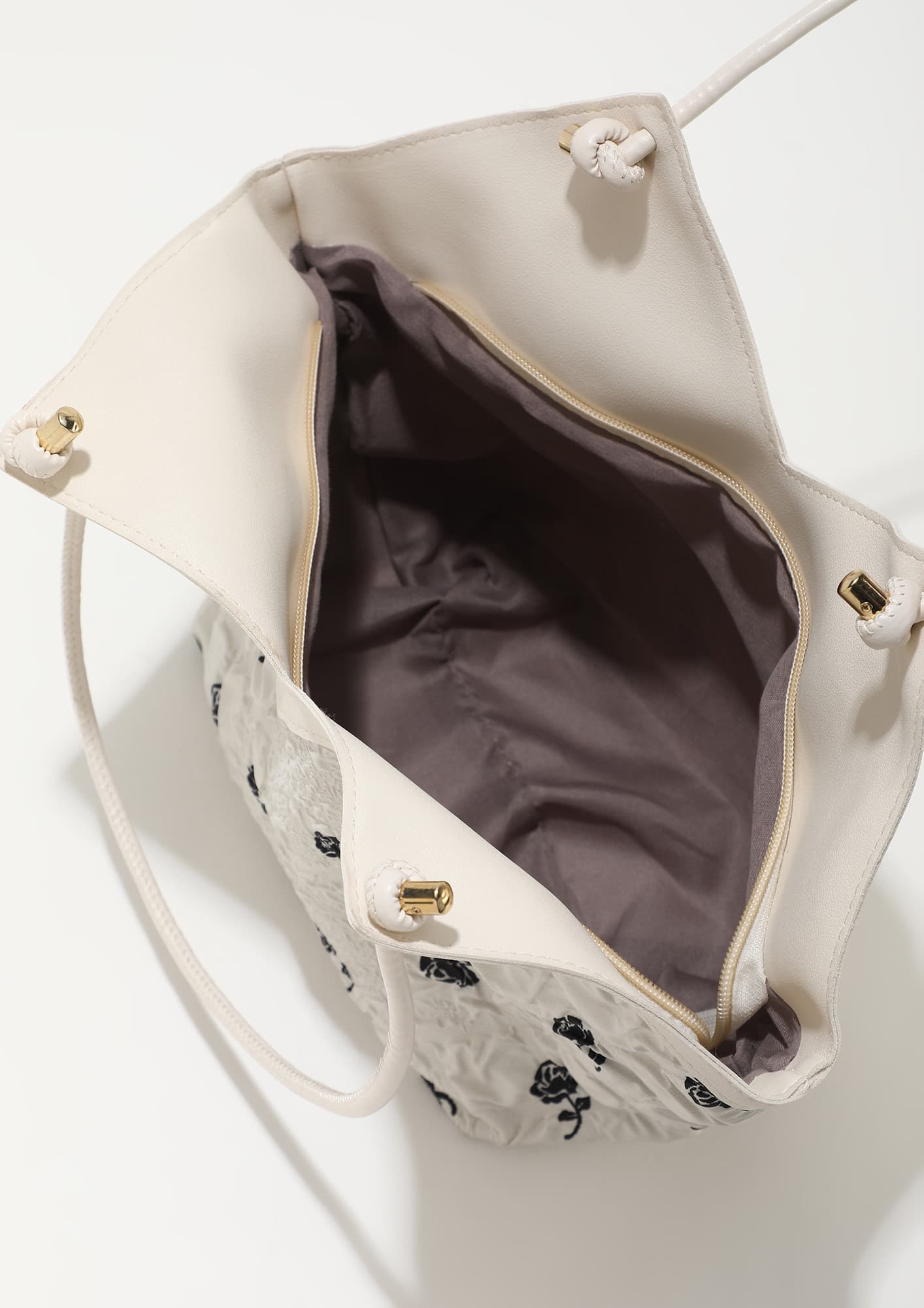 Sac à main pour femme motif a fleur - Sac à dos et Mode - صورة 6