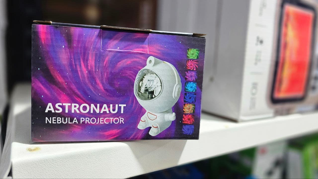 Projecteur De Lumière D'astronaute Ciél Etoilé nébuleuse galaxy V3 - Électronique - صورة حقيقية 7