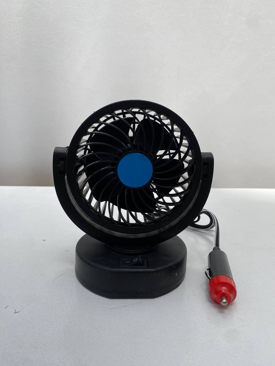 Ventilateur électrique 12V pour tableau de bord de voiture, rotatif à 360 degrés - Accessoires Auto/Moto - صورة حقيقية 6