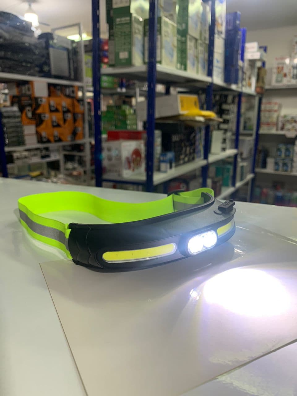 Lampe frontale transfrontalier étanche lumière forte COB double source de lumière TYPE-C - Électronique - صورة حقيقية 3