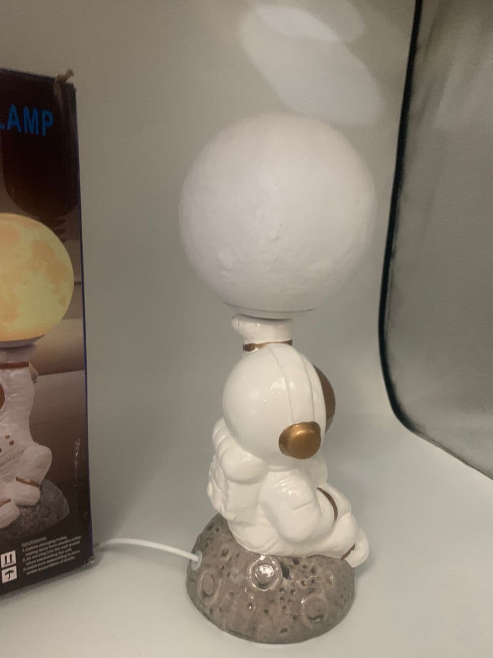 Veilleuse Astronaute et Lampe de Table en Céramique - Décoration - صورة حقيقية 9